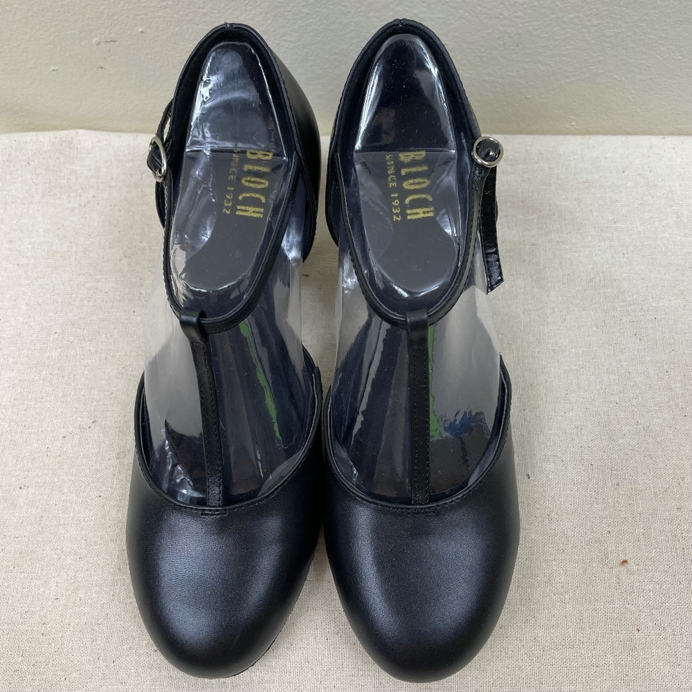 Bloch T-Strap Split Flex Character Shoes Size 9.5